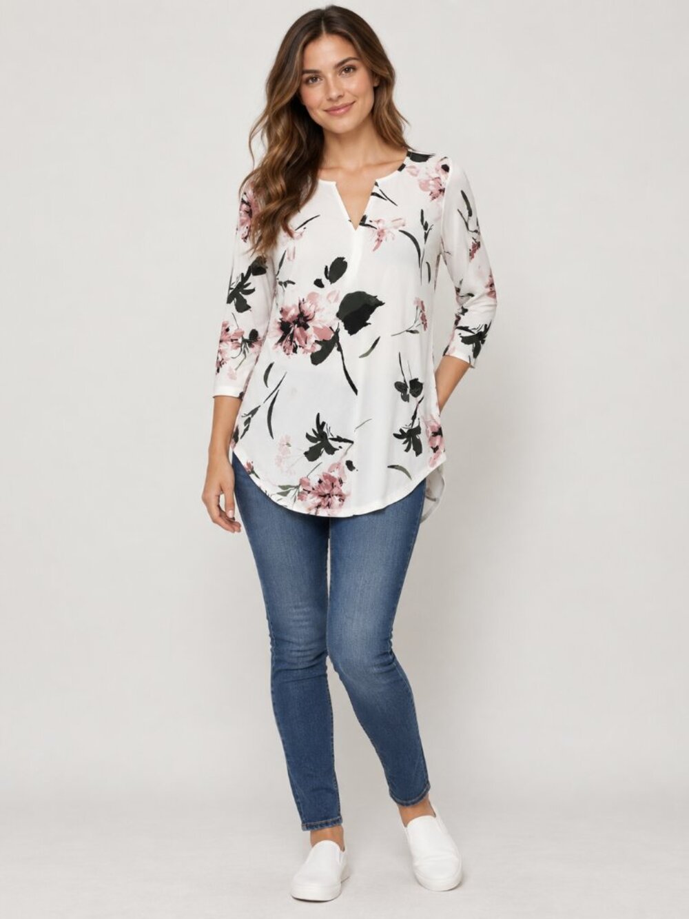 Dynamite Women’s Small White Pink Floral V-Neck 3/4 Sleeve Blouse Top